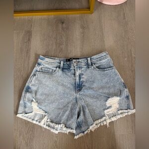 Hollister Jean shorts